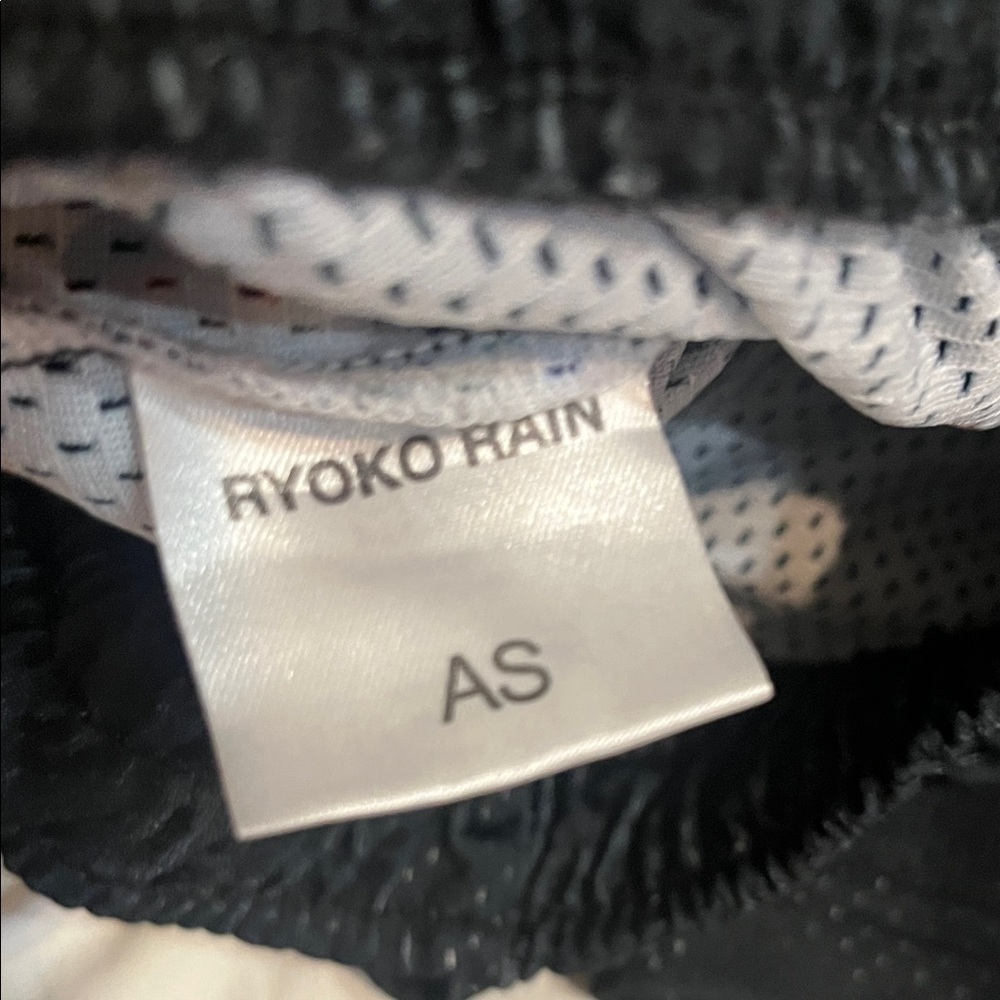 RARE Ryoko Rain Mesh Shorts School for Artists and Athletes Collection - Picture 3 of 7